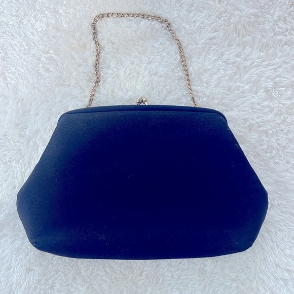 Vintage HL Harry Levine Navy evening bag Gold Chain Strap Peach interior - Picture 1 of 13